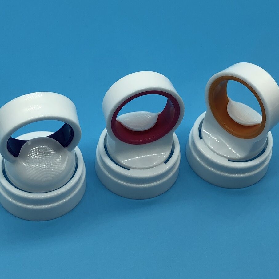 Continuous Spray Sunscreen Valve for Convenient and Even Application of Sun Protection
