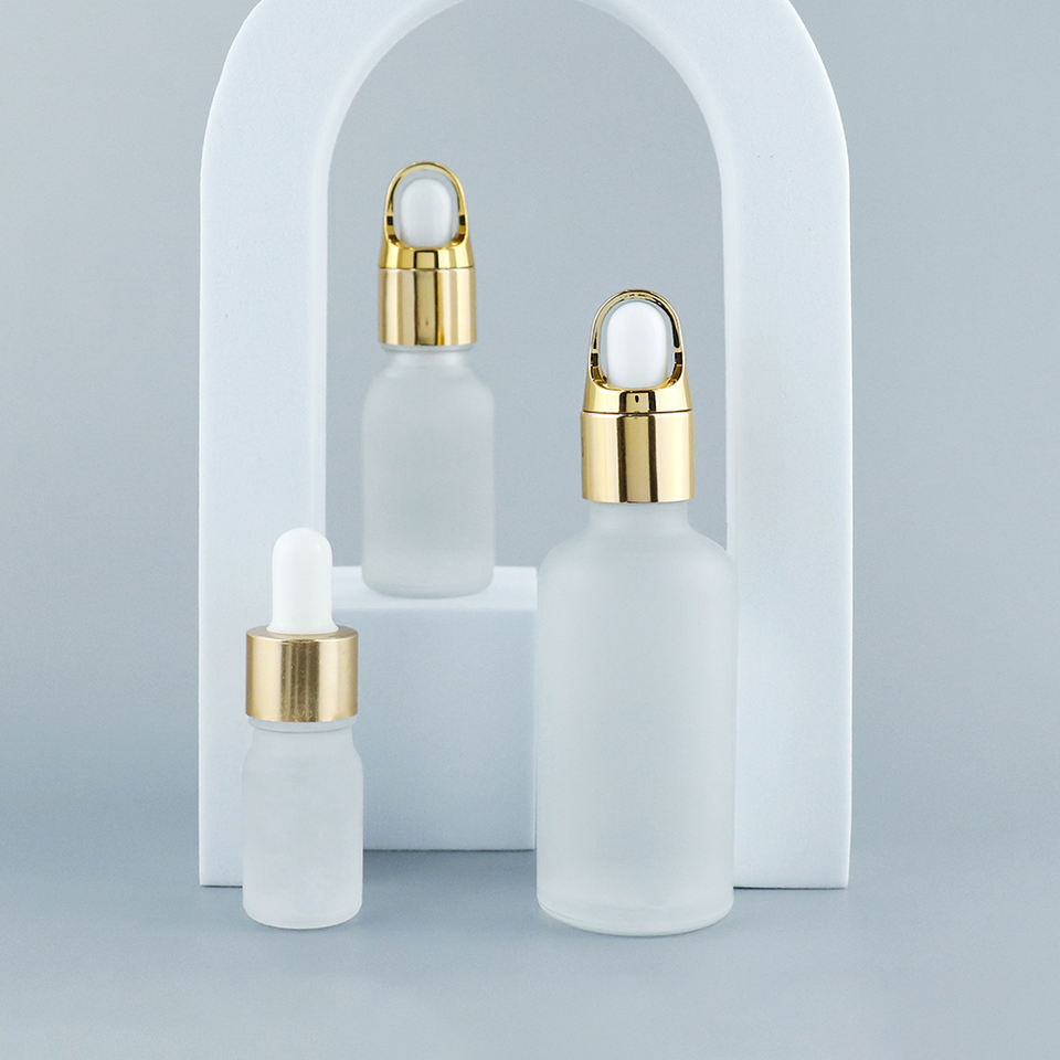 Custom Glass Cosmetic Serum Bottle 30ml 1oz Frosted Round Shoulder Dropper Bottle For Essential Oils
