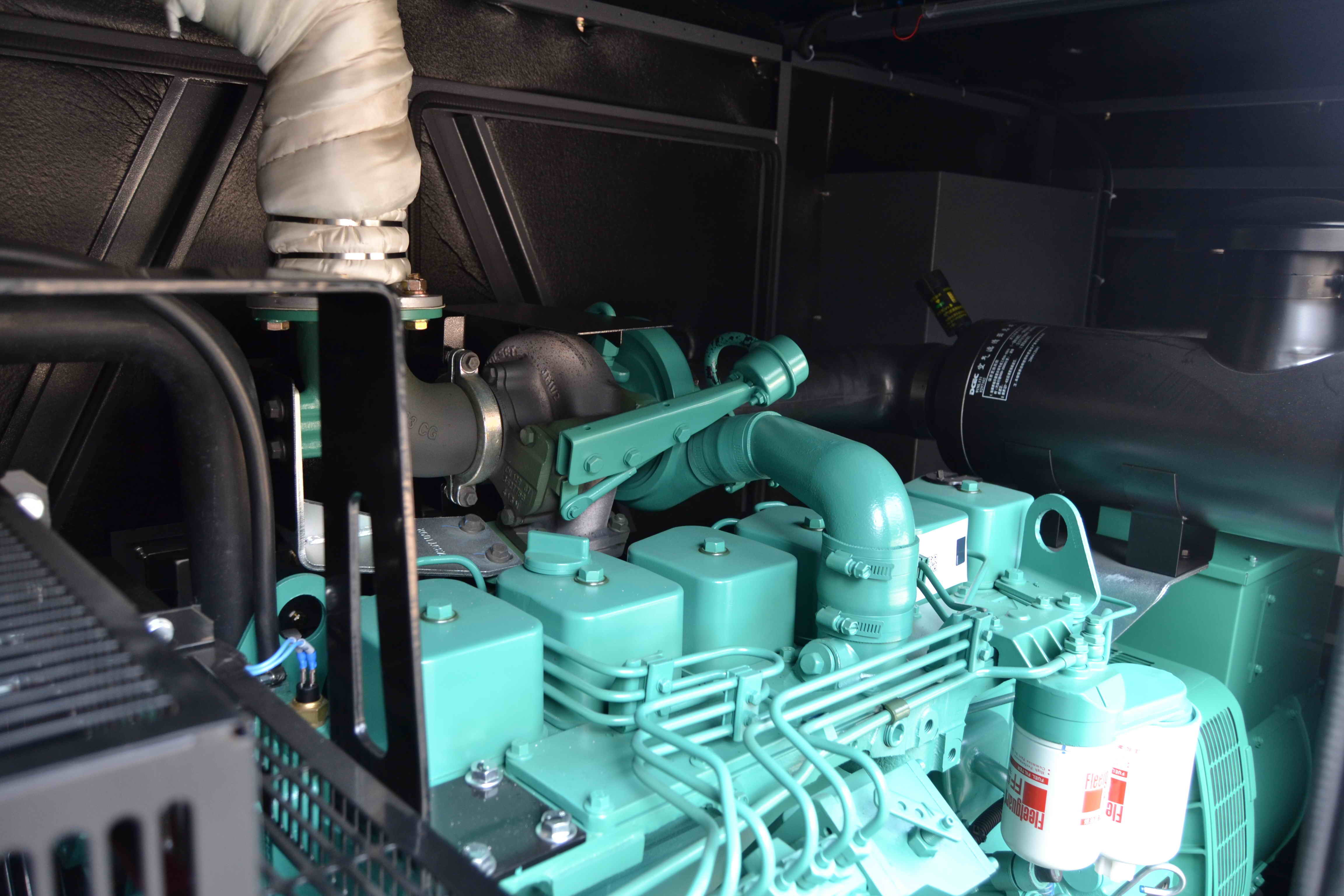 1500rpm 150 Kva Silent Cummins Diesel Generator Set NTA Stamford
