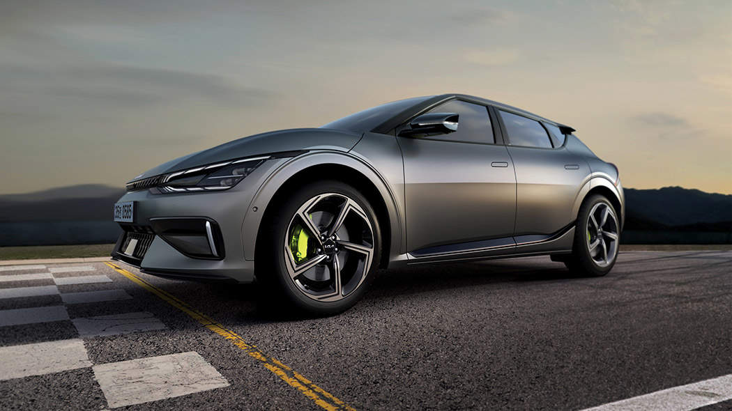 2023 2024 CLTC Endurance 617KM/555KM Pure Electric Coupe Kia Energy EV6 Made in and with 100 km/h Acceleration 3.5S-7.3S