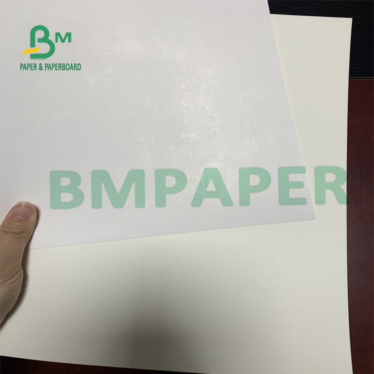 Good Smooth White Cardboard For Invitation Card Virgin Wood Pulp 610mm X 860mm 