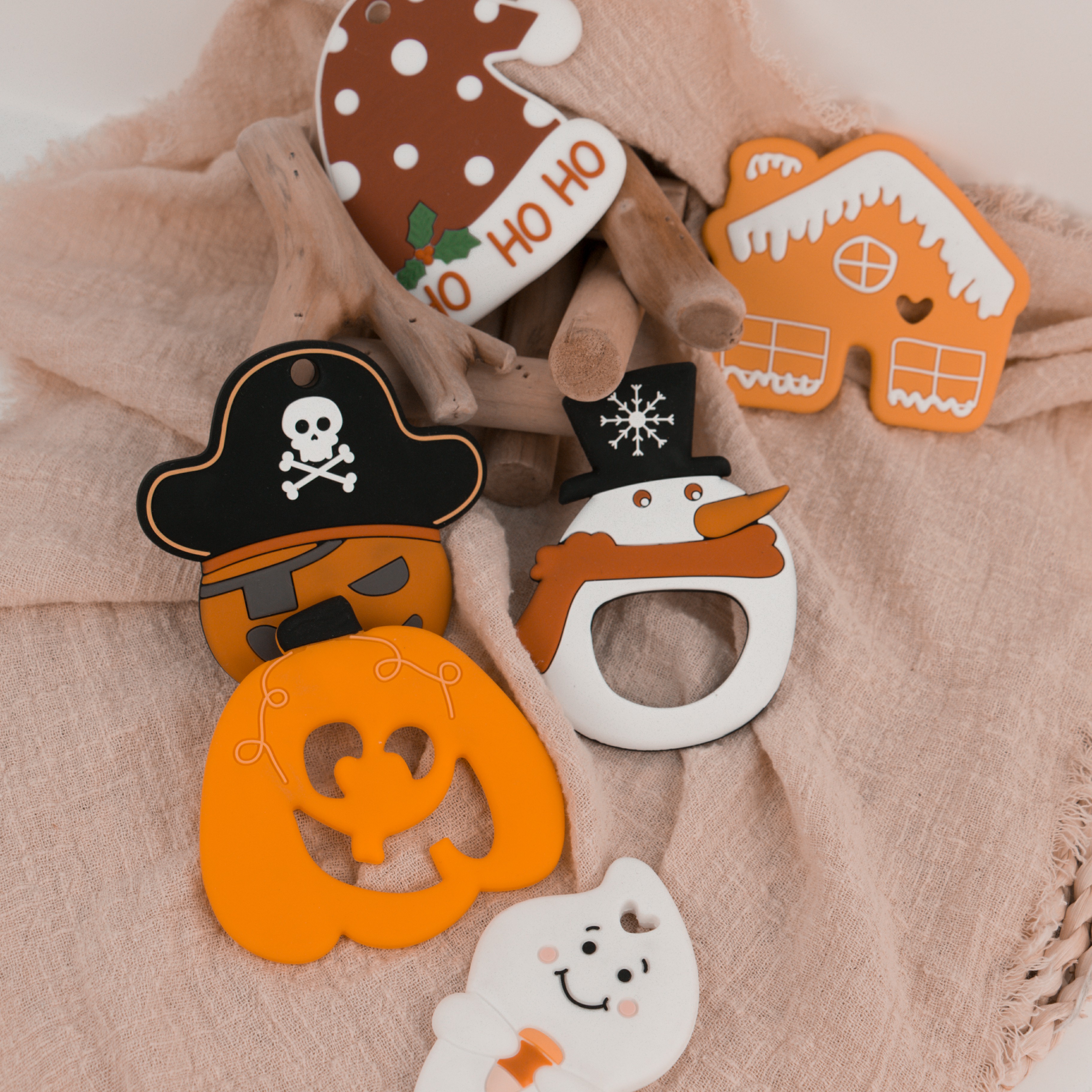 Colorful Custom Silicone Teether , Eco Friendly Gingerbread Man Teether For Baby