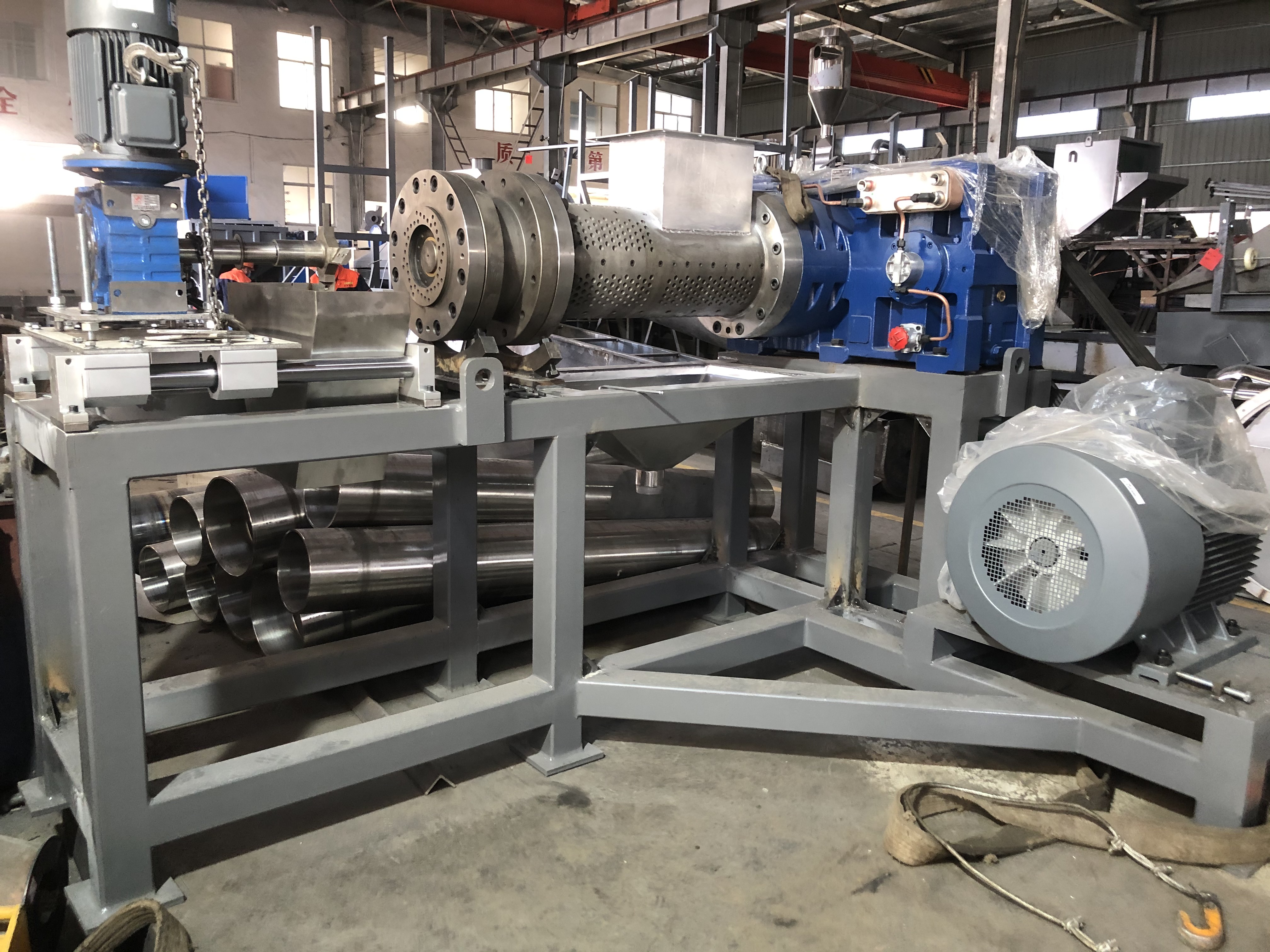 LDPE HDPE Plastic Pelletizing Machine Single Screw PE Granulating Machine