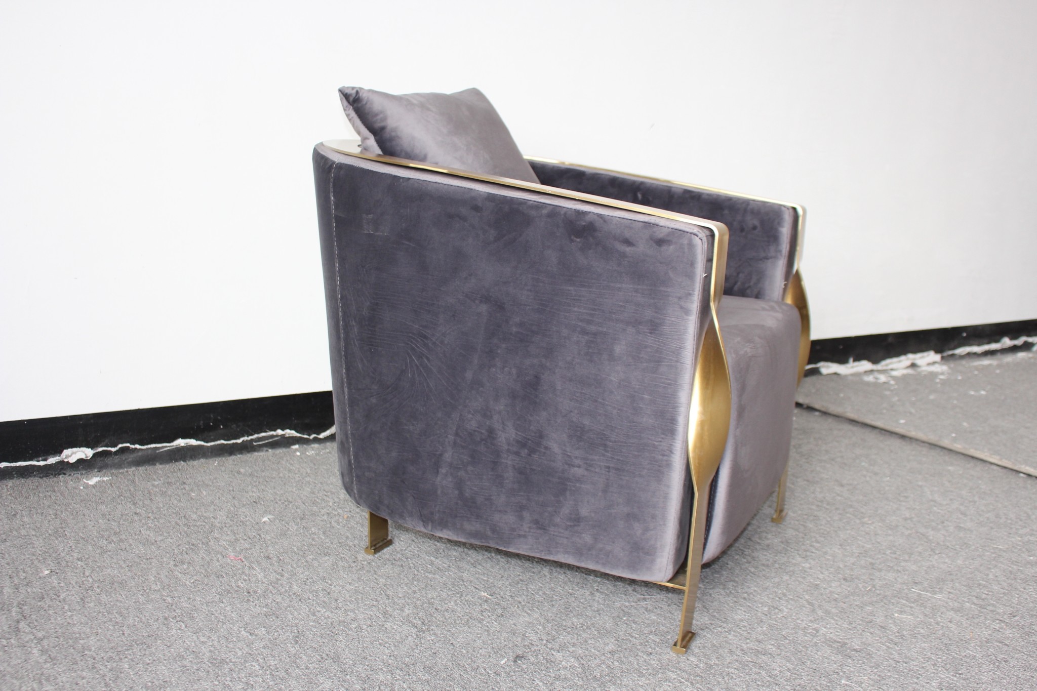 Good quality event wedding single sofa stainless steel frame sofa woodden sofa with velvet