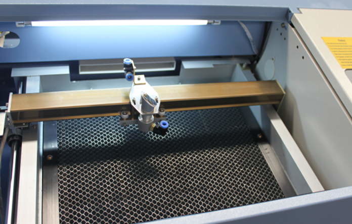 High Power CNC Laser Engraving Machine Water Cooling System For Food Packaging