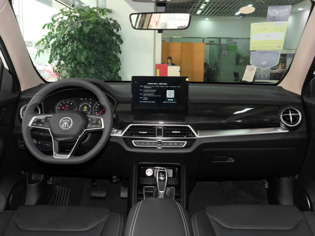 BYD Song 2021 Classic Edition 1.5T Manual Luxury Compact Suv 1.5T 160 Hp L4