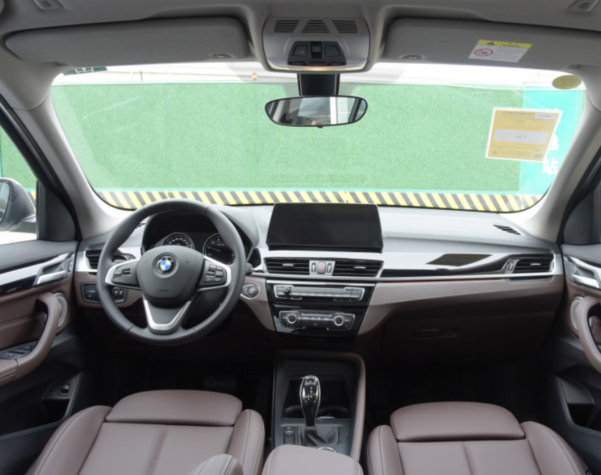 BMW X1 2022 sDrive 25Li lingxian version 5 Door 5 seats SUV Gasoline Used Car