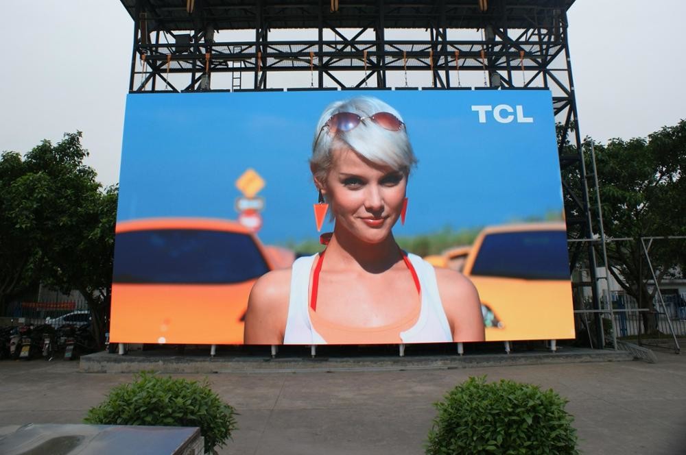 Custom Mobile LED Video Wall Display Concave CE Rohs Approved Intelligent Monitoring