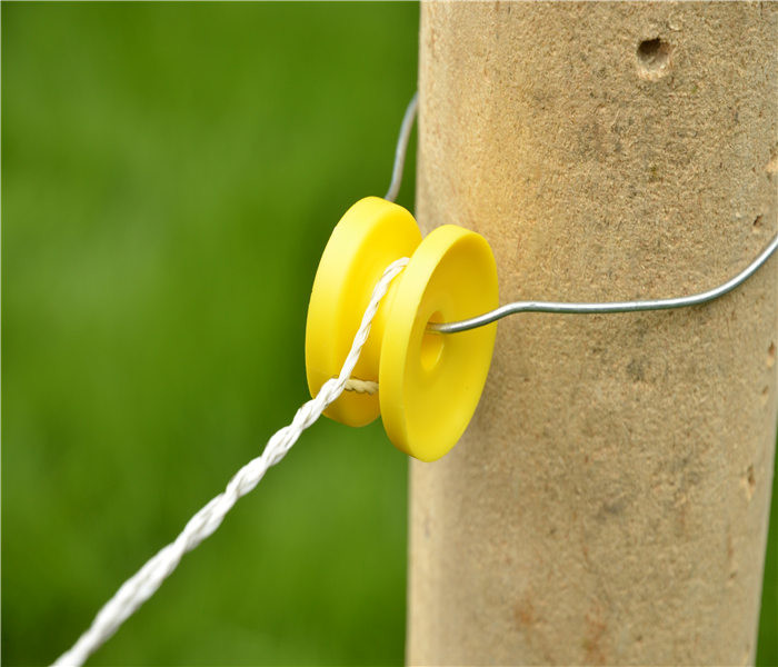 Circular Ring Corner Post Electric Fence Insulators Black Polyrope Insulator