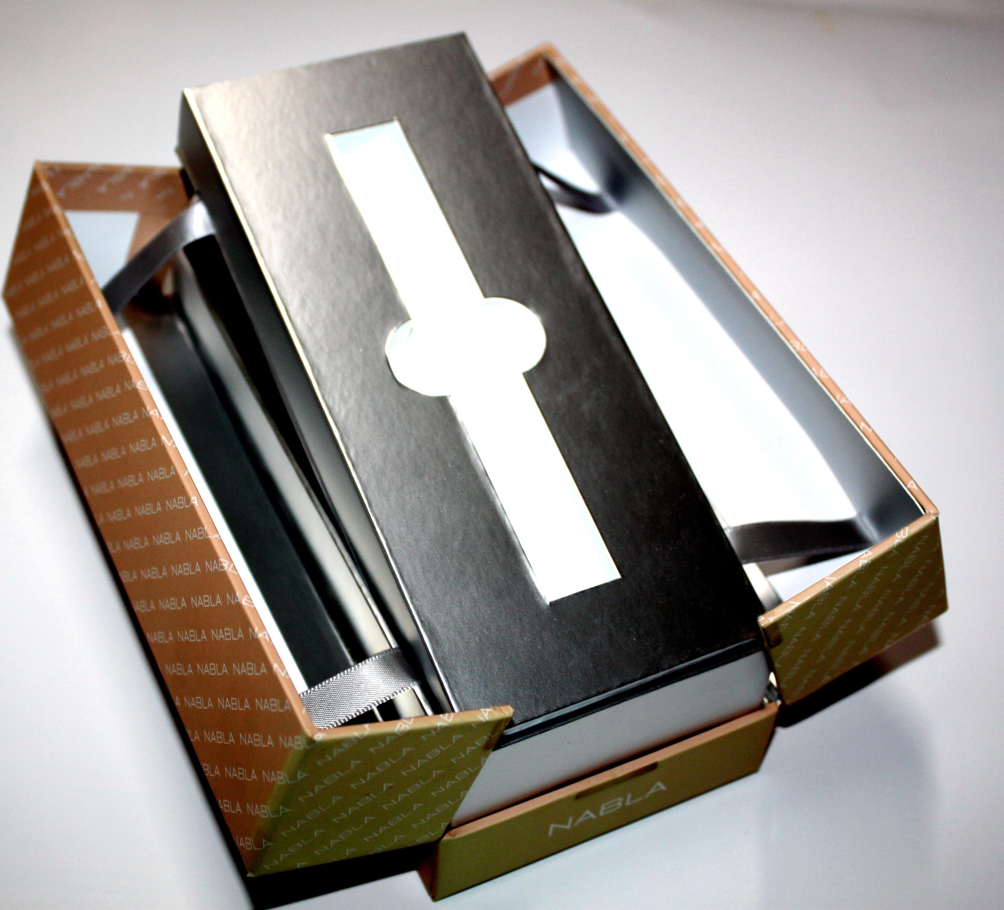 Special Design Cosmetic Paper Box CMYK Pantone Mascara Packaging Box