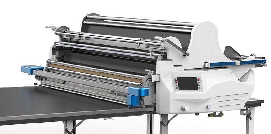 Pneumatic Table Cloth Spreading Machine For Shoes / Car Seats