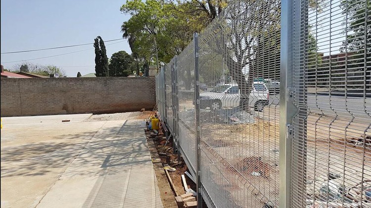 the word's most advanced 358 clear anti climb fence china supplier wiremeshfence.com