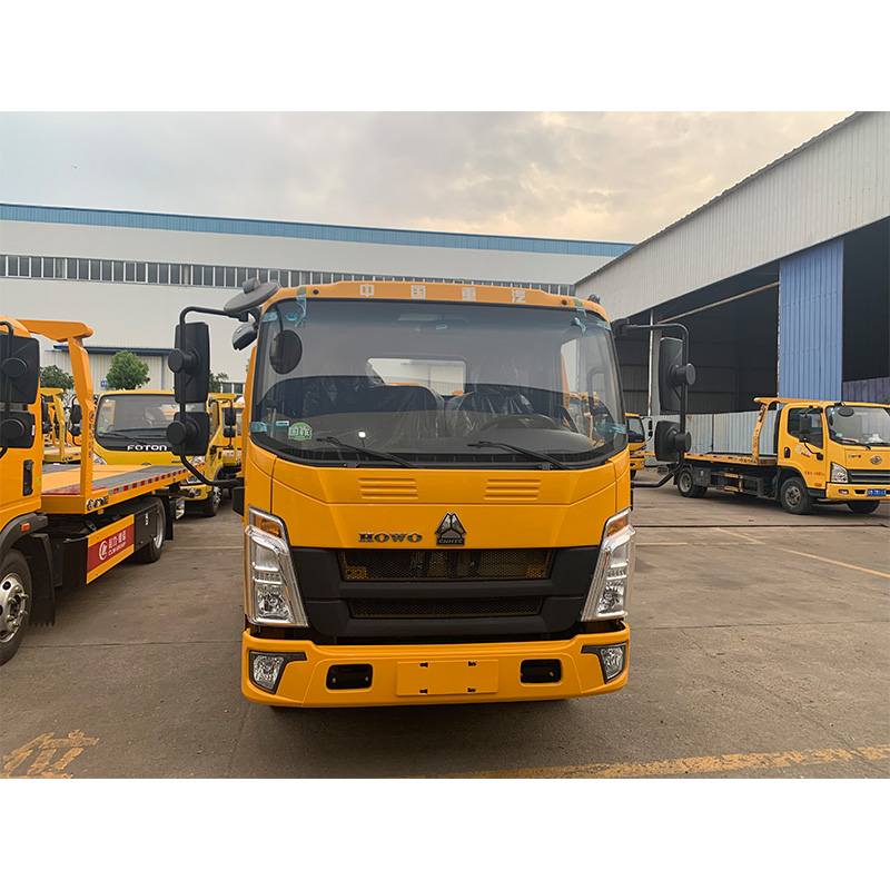 EURO 5 96kW Tow Truck Wrecker 4*2 Howo Heavy Truck Towing Near Me