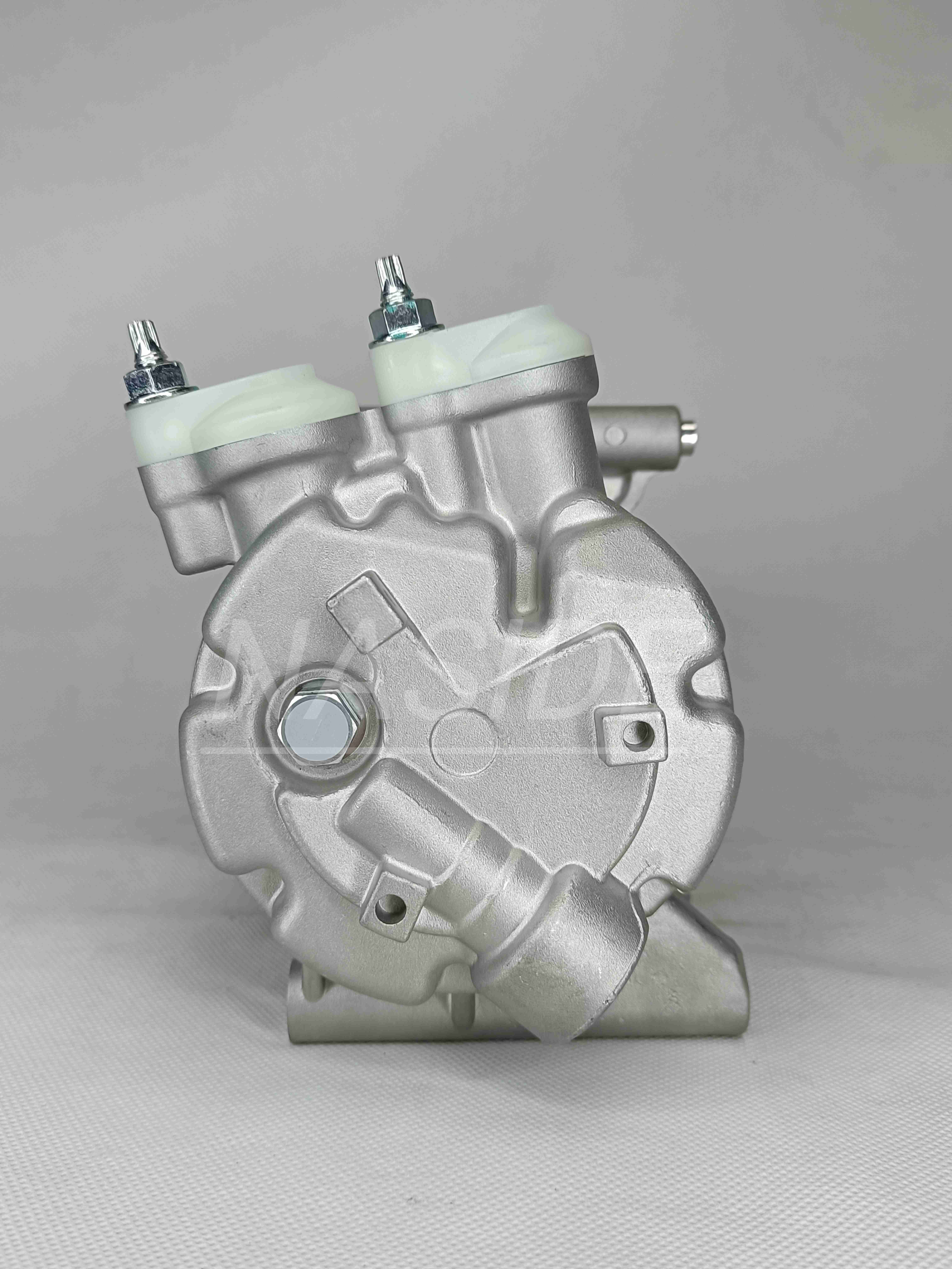 Auto AC Conditioning Compressor For Land Rover Freelander LR056301 DS78010