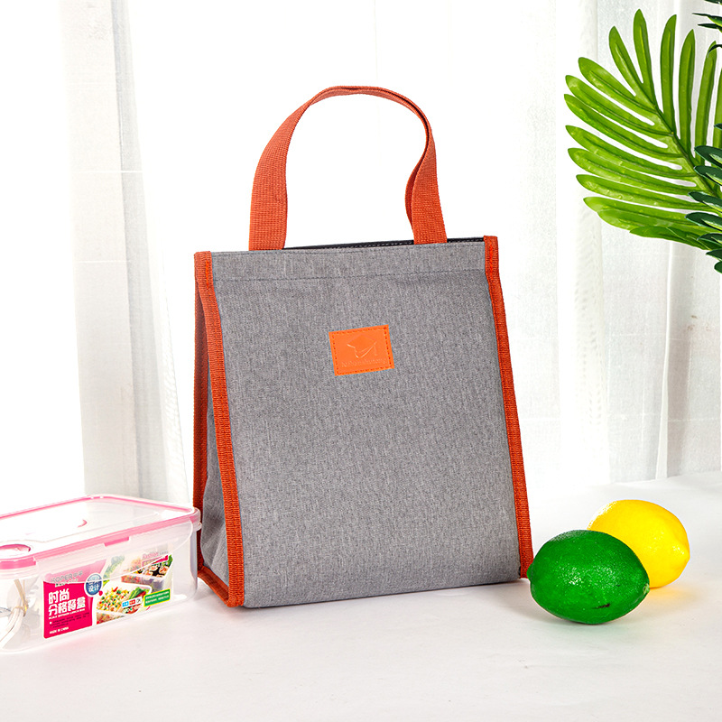 Customized Various Shape Portable Lunch Bag Food Thermal Box Durable Waterproof Office Cooler Lunchbox With Shoulder Strap