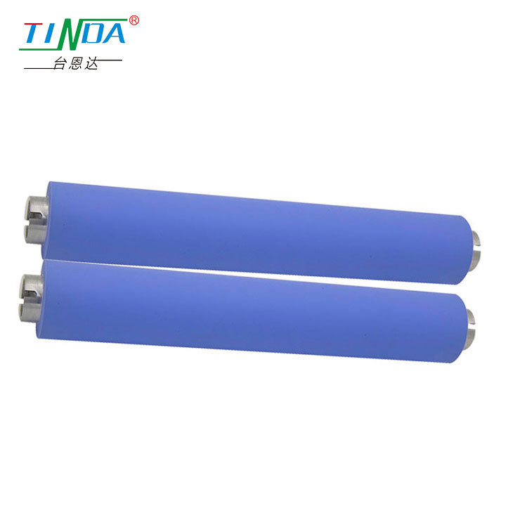 Washable Sticky Silicone Roller For Semi Conductor Production Process
