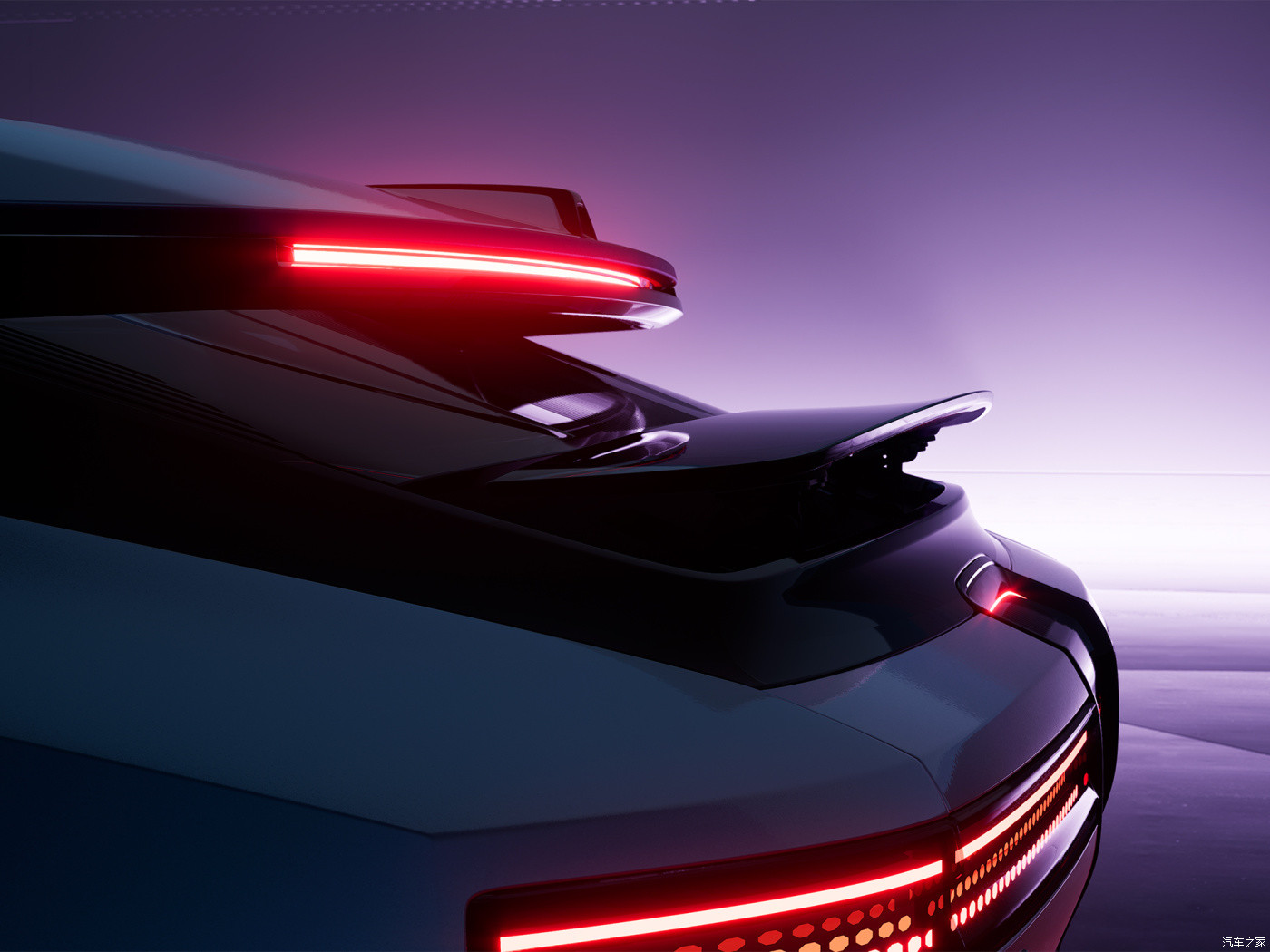 HiPhi Z Electric Luxury Car Intelligent Driving 705KM Range 0-100km/H Acceleration 3.8s