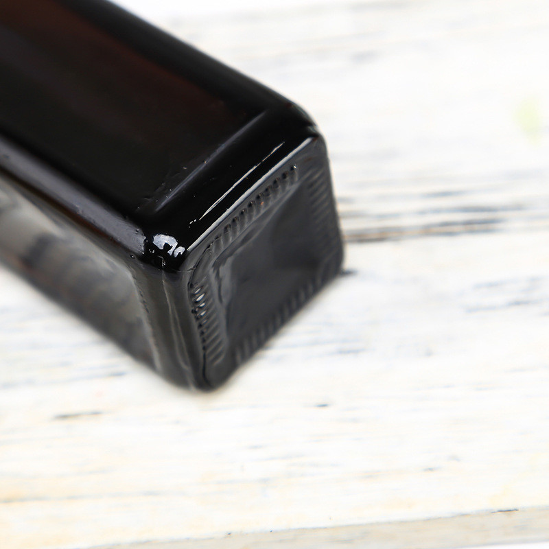 Square 100ml Brown Glass Olive Oil Bottle With Plastic Cover