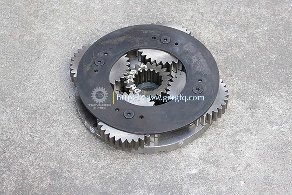 Solar220lc-v solar225lc-v solar210w swing Carrier assy Apply For DAWOO/DOOSAN 230-00051 230-00050
