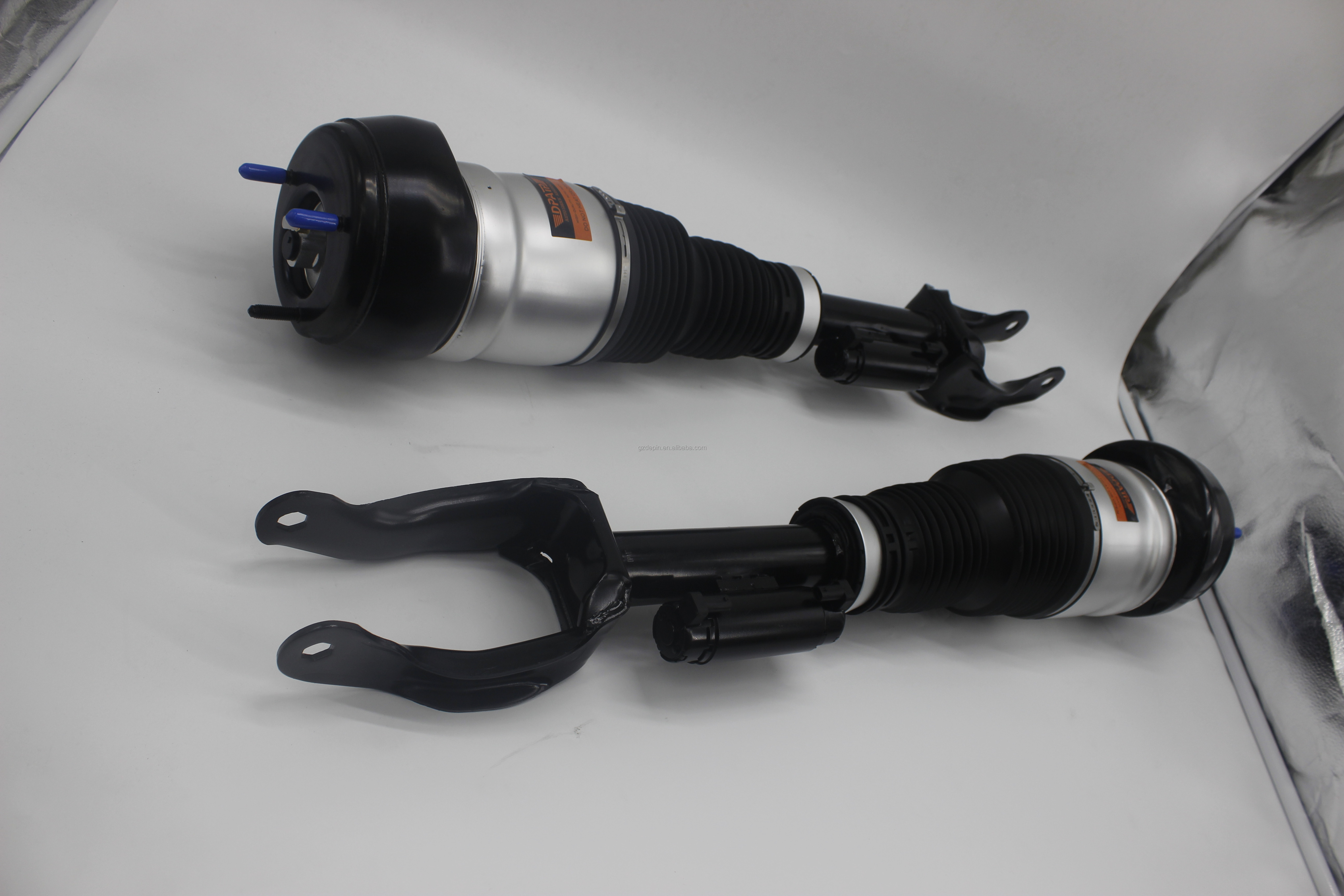 Smooth Ride Air Shock Absorbers 2923202500 2923202600 for Mercedes W292 Babos Maybach