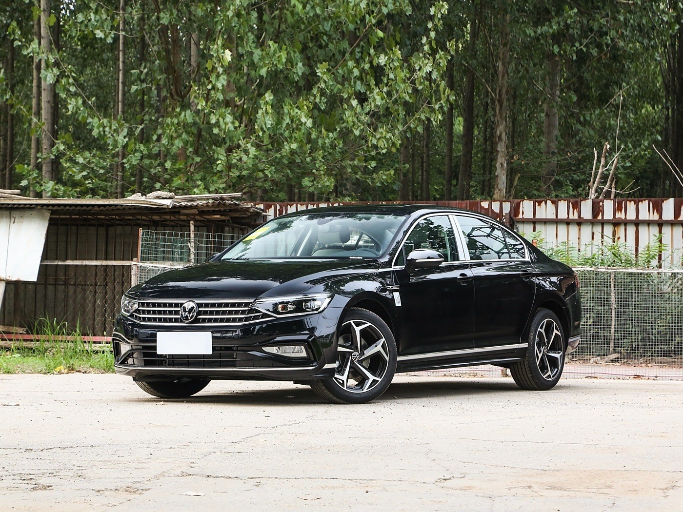 Volkswagen Magotan 2024 380TSI 2.0T 4 Doors 5 Seats Luxury Gasoline Car Vw Magotan