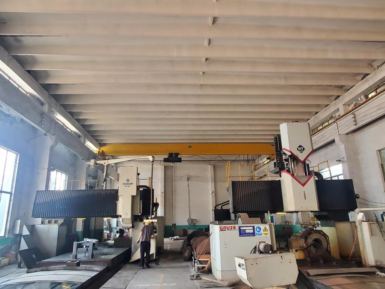 Three-Layer 200L Bottle Chemical Barrel Blow Molding Machine