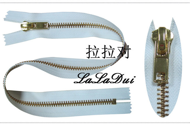 Long Metal 8# Golden Big Teeth Zipper Close End White Tape For Garment / Textile