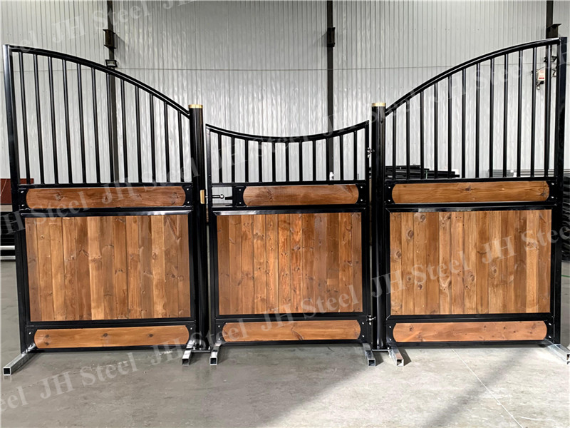Black Powder Coated Galvanised Horse Stable Box