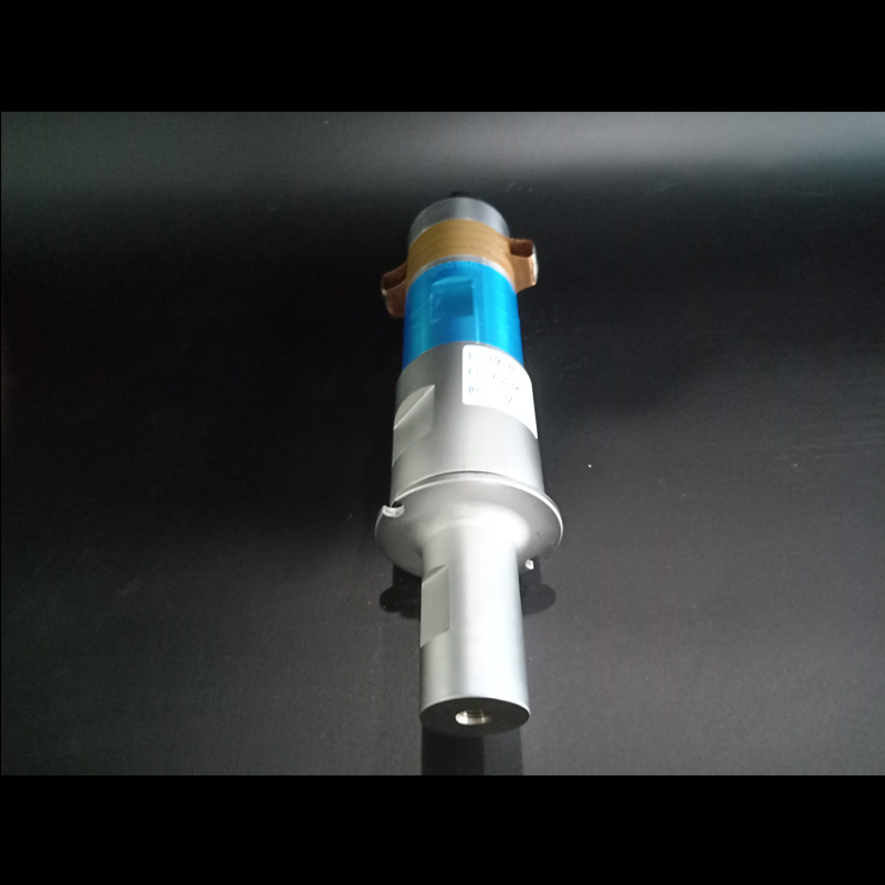 20khz Food ultrasonic cutting transducer for Cake and bread cutting machine 2000w watt power