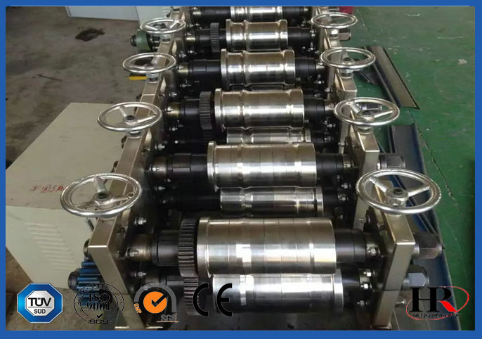 Hydralic Cutting Galvanized Steel Roller Shutter Door Forming Machine PLC Control