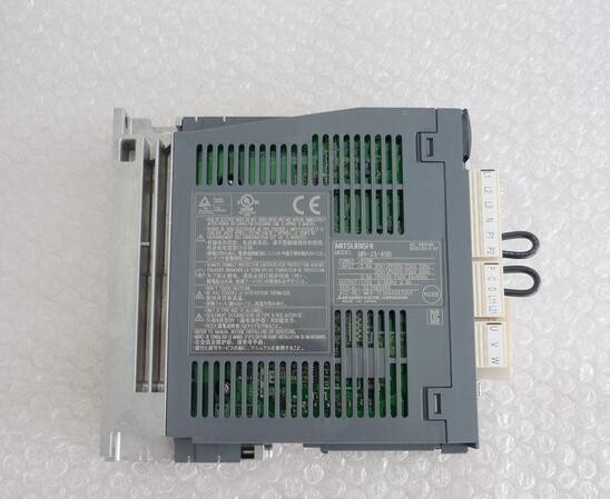 MR-J3-40B Mitsubishi Servo Driver MR-J3 Series Servo Driver Servo Motor Original adn New