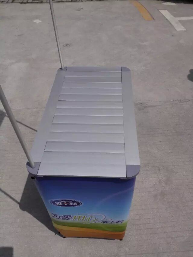 folding promotional table