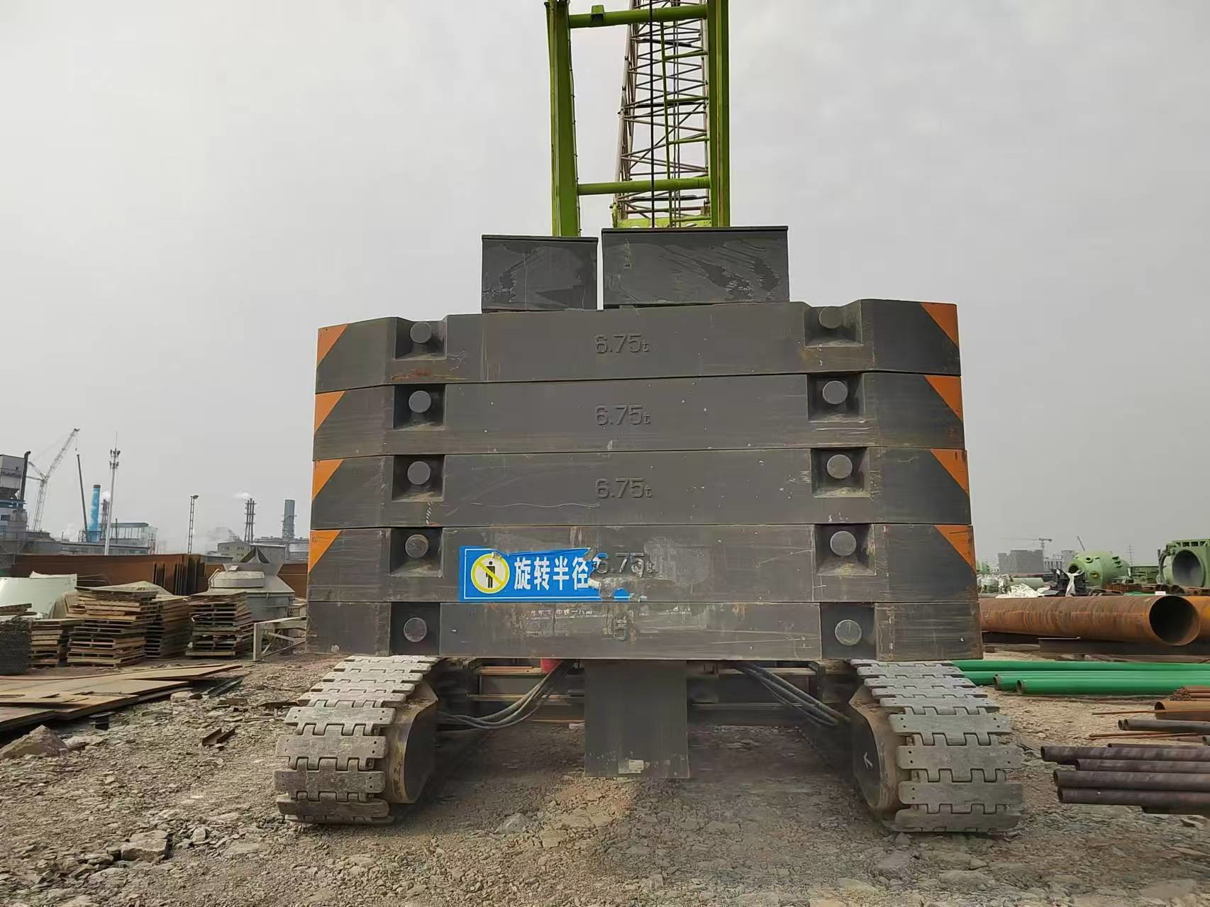 2021 ZOOMLION ZCC1000V Crawler Crane 100 Tons For Utility Road And Bridge Applications