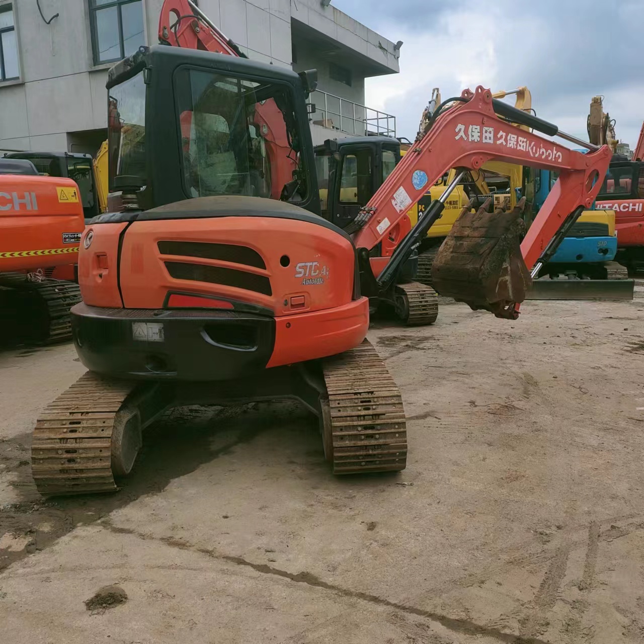 KX163 KUBOTA Used Excavator in Good Condition and Low Working Hours from Japan Original