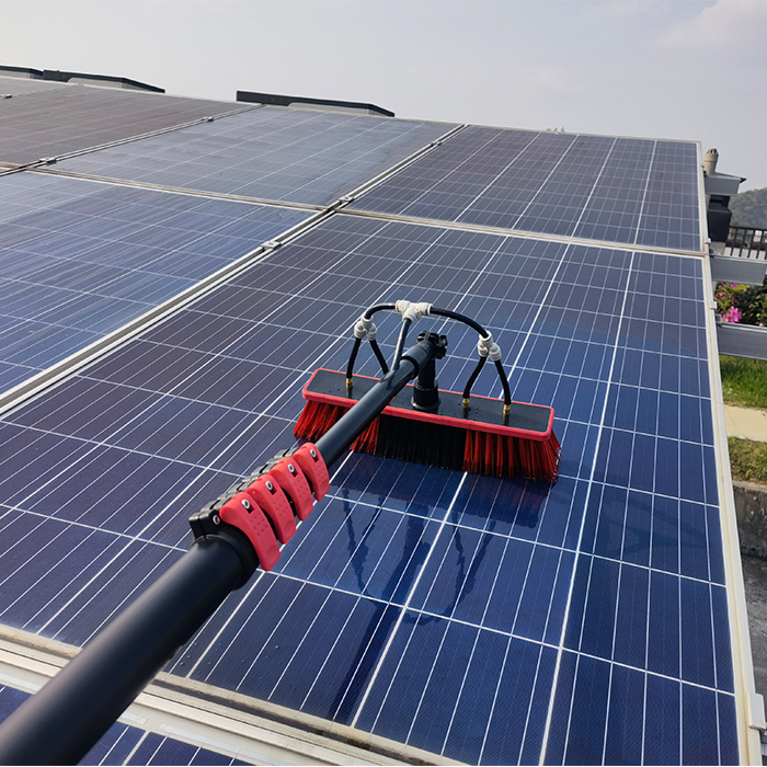 5.4m Aluminum Pole Solar Cleaning Brush For PV Panel And Window Cleaning