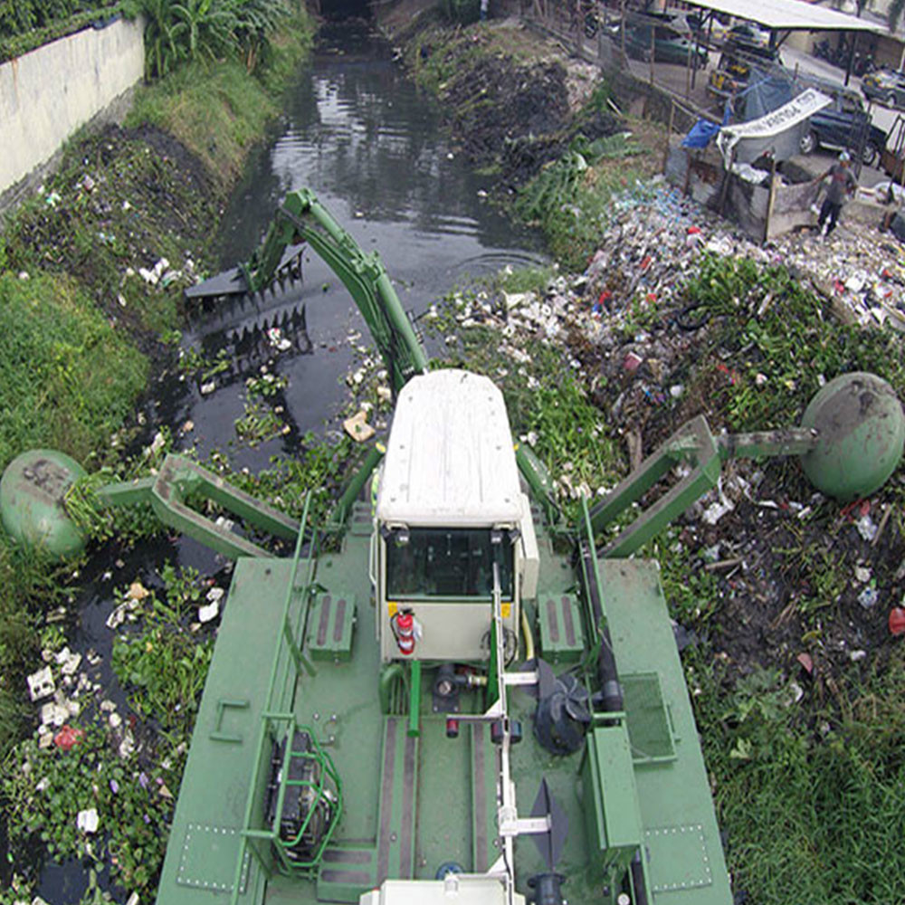  Amphibious Multi-Purpose Dredger  Chinese