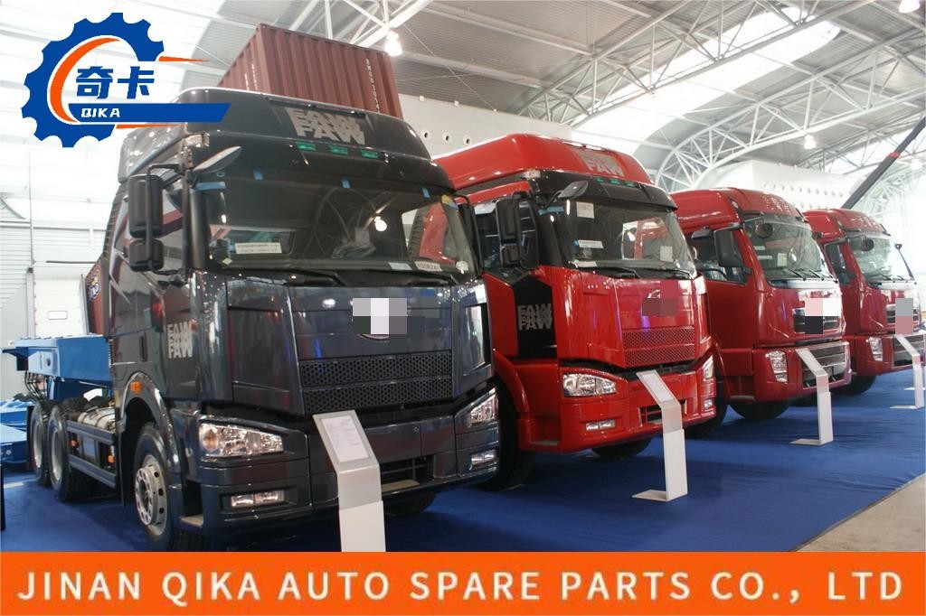 Red White FAW Used Diesel Trucks Used Faw Trucks Guarantee Rate Light Trucks