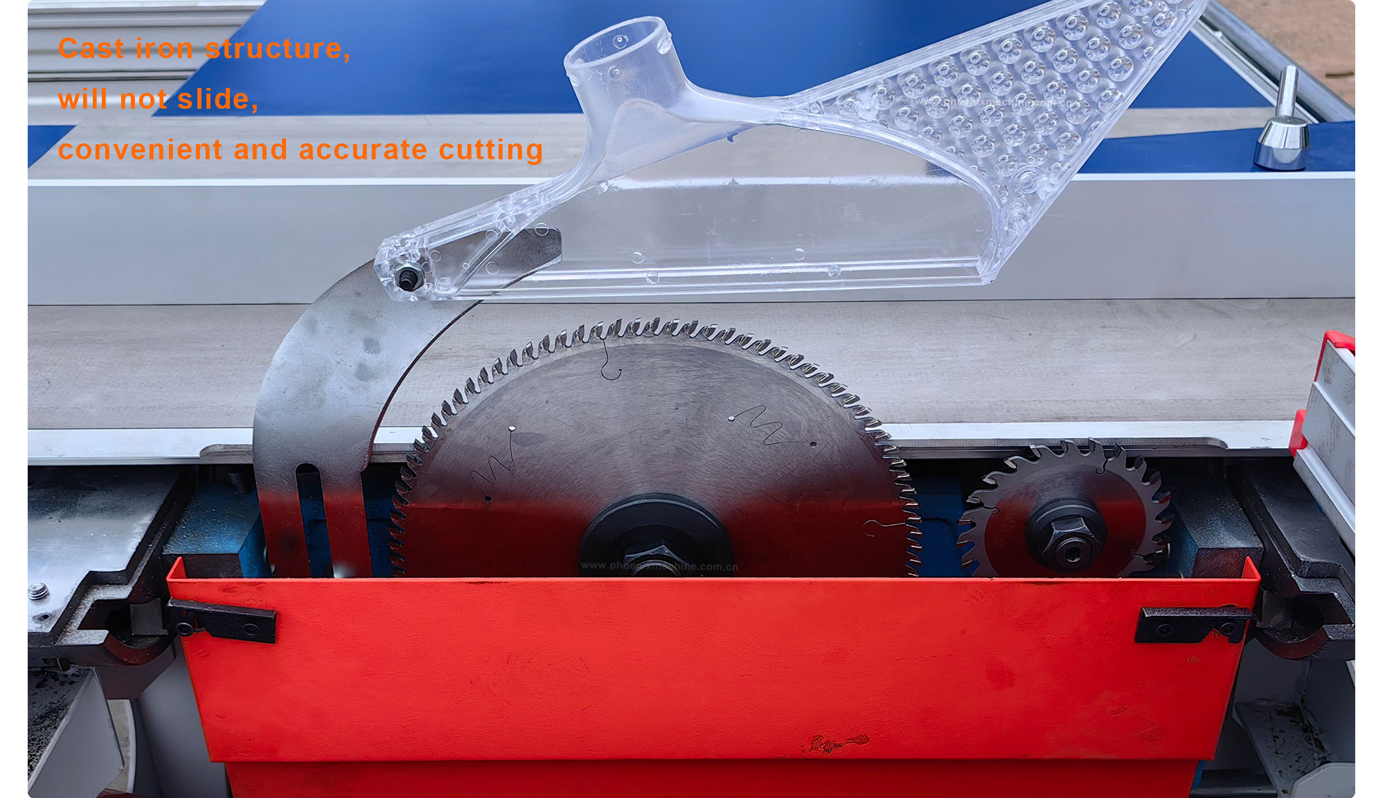 Construction Works 1300mm Sliding Table Panel Saw Machine with 3200X375MM Table Size