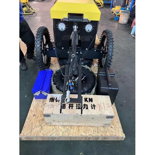 2500MM Screed Head Laser Screed Machine 300KG Work Efficiency 0-6KM/H Screed Machine Concrete