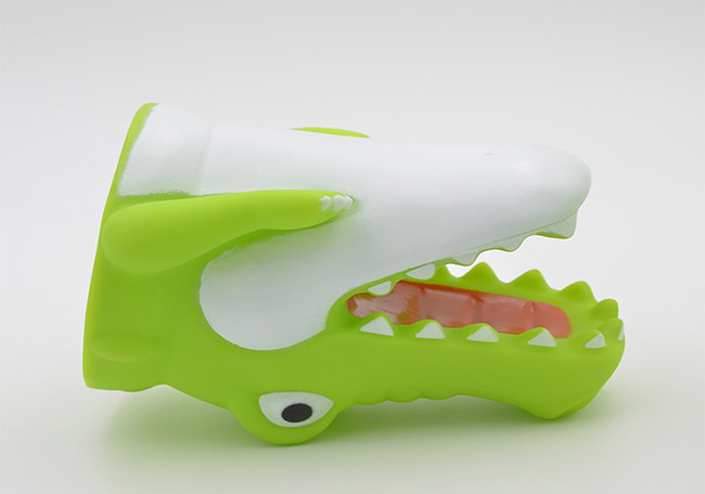 BPA Free Washing Hands Baby Faucet Extender Crocodile Shape Food Grade Materials