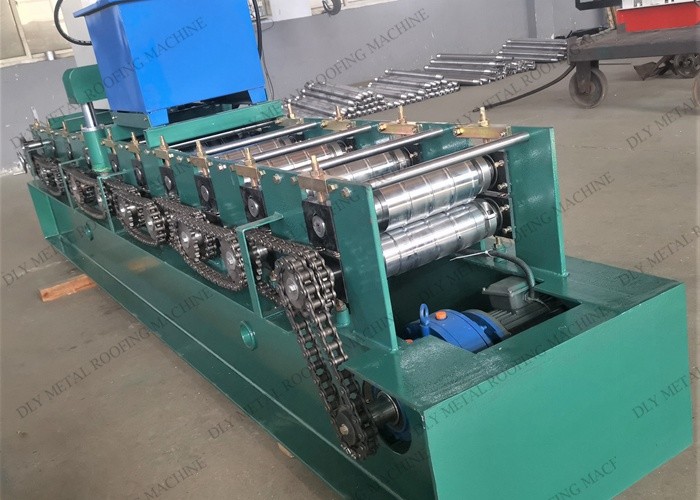 Click 4.5m Snap Lock Metal Roofing Machine 4Kw Standing Seam Metal Equipment