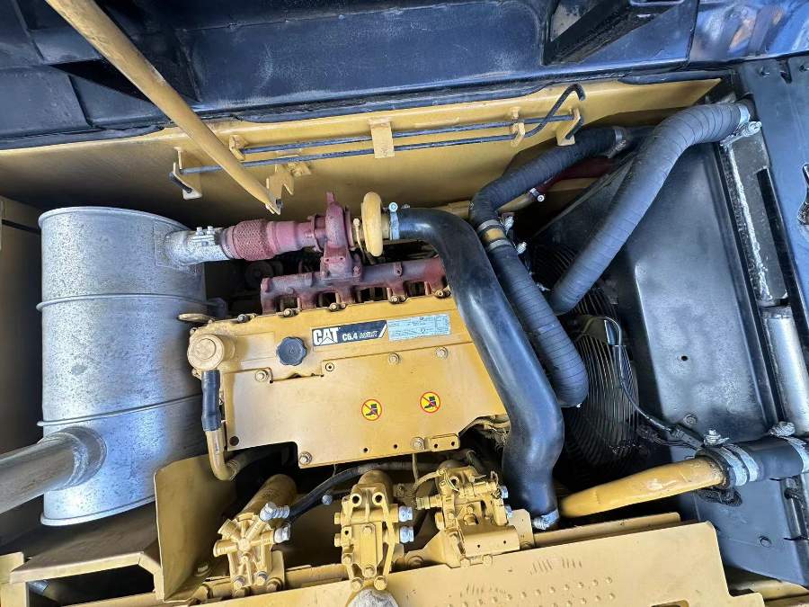 Cat 323D2 Excavator Engine