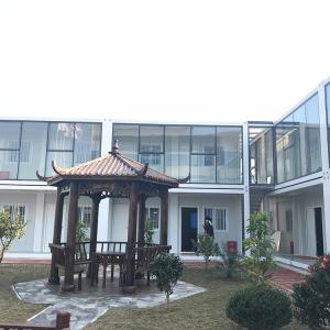 Buy cheap OEM Flat Pack Container House Residential Mobile Wind Resistant Homes product