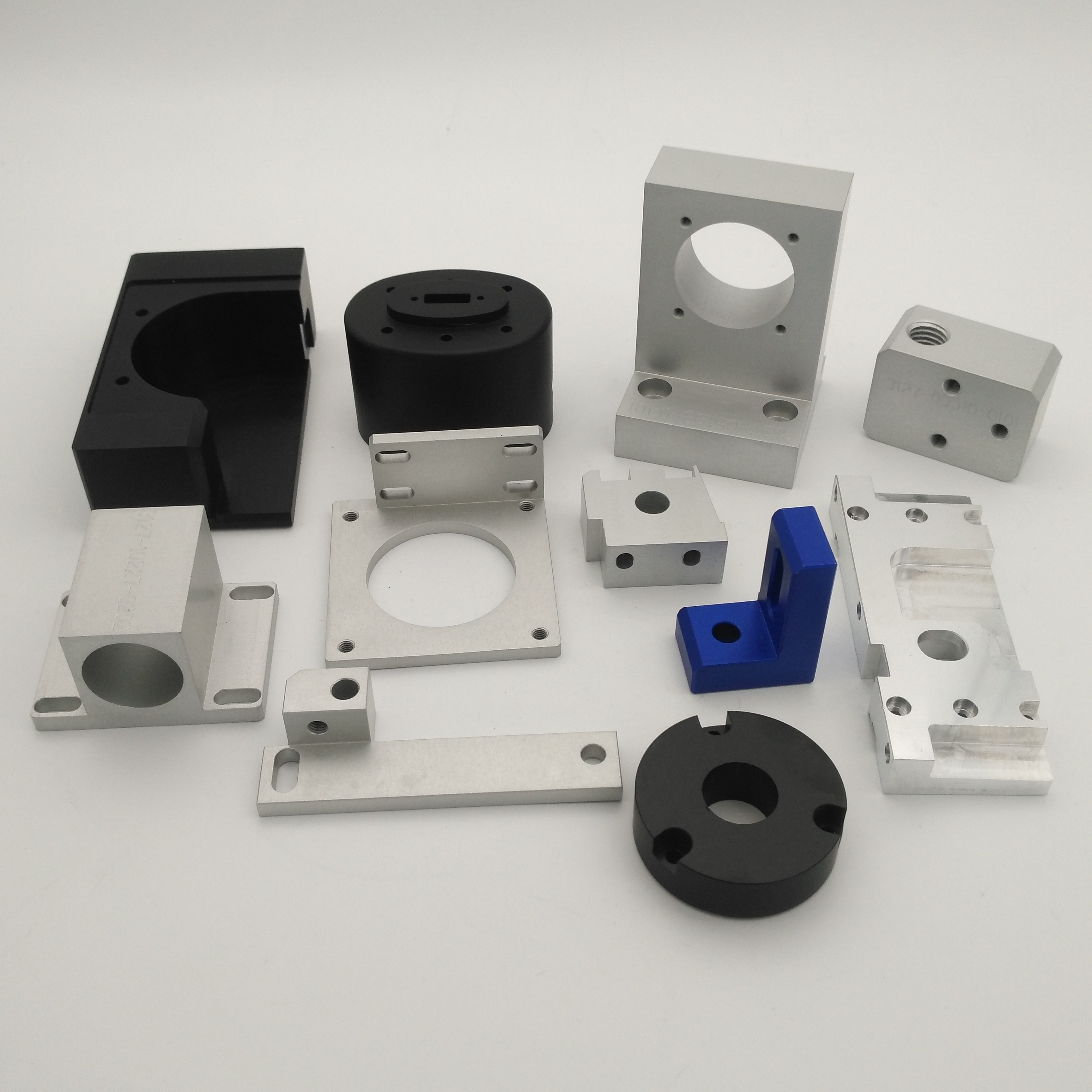 Wholesale aluminum prototype black anodized cnc machining turning part