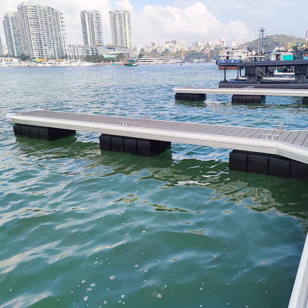 Silver Aluminum Alloy Floating Boat Docks Pontoon With Mooring Cleats And Pile Guide Fenders
