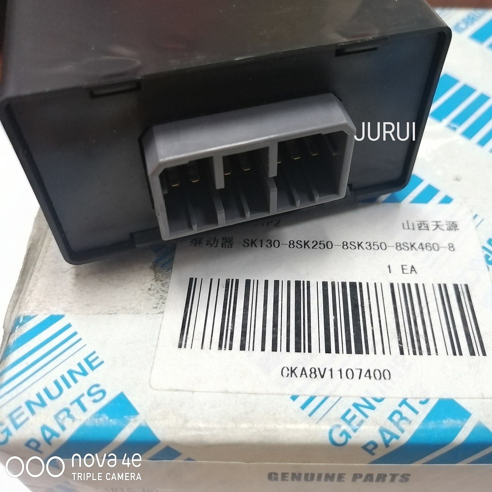 YY24S00001P2 Electronic Flasher Relay SK135SRLC-1E Excavator Spare Parts