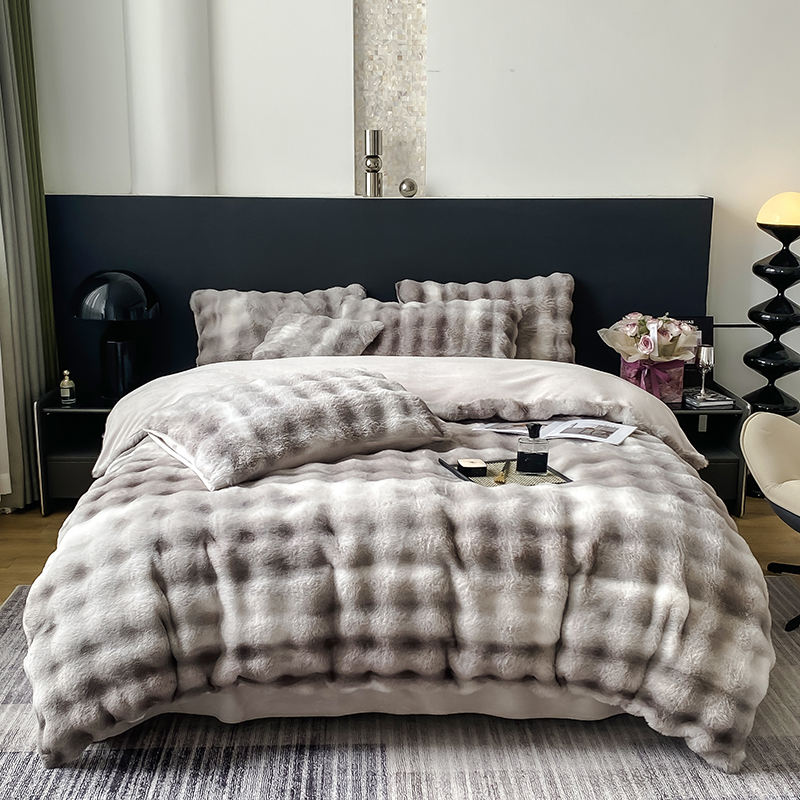 Luxury and Warmth with Sustainable Milk Velvet Mink Rabbit Fur Bedding Set