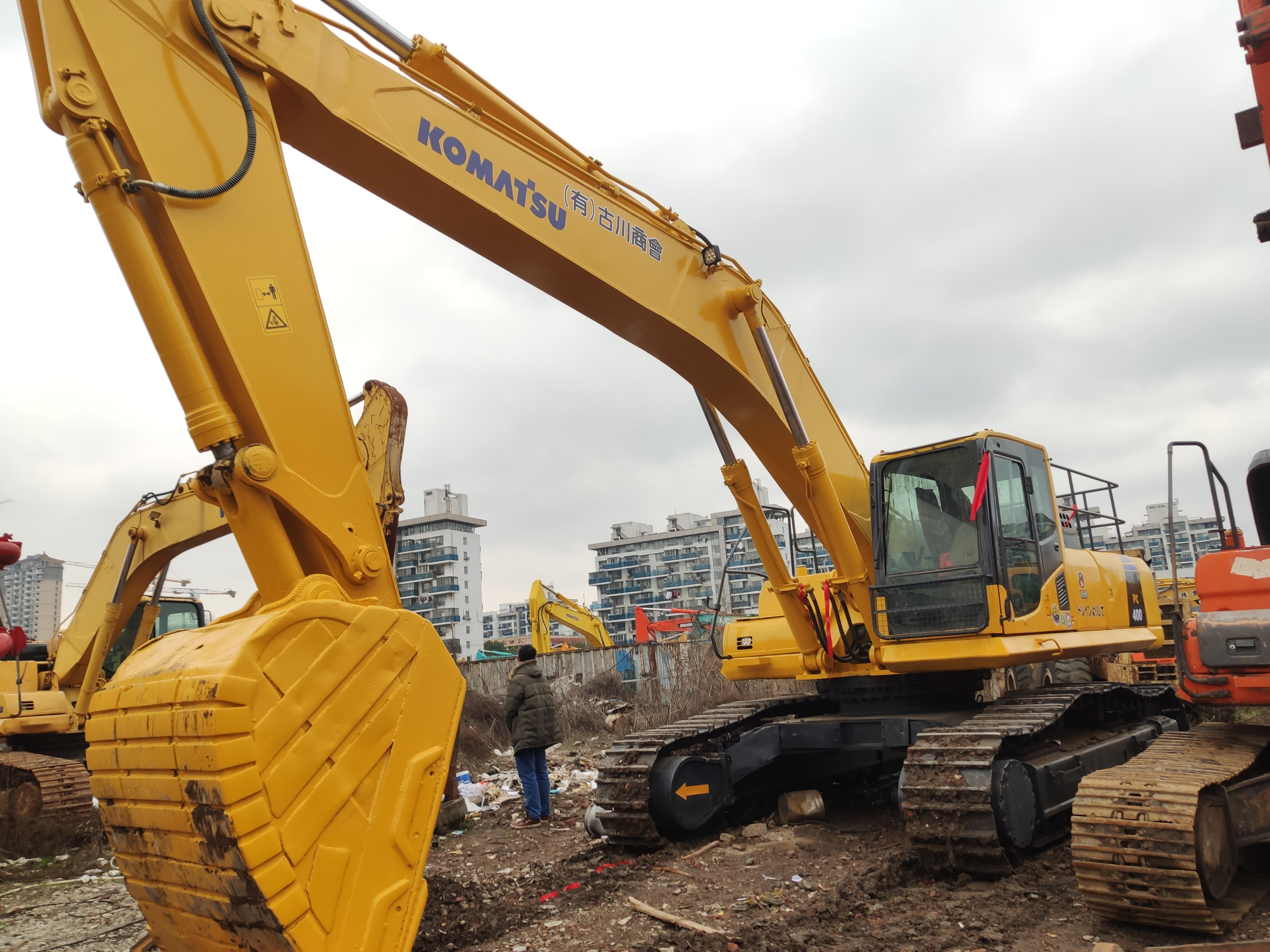 90% 2021 Year 40 Tons Komatsu PC400-8 Excavator in Good Condition with Original Engine
