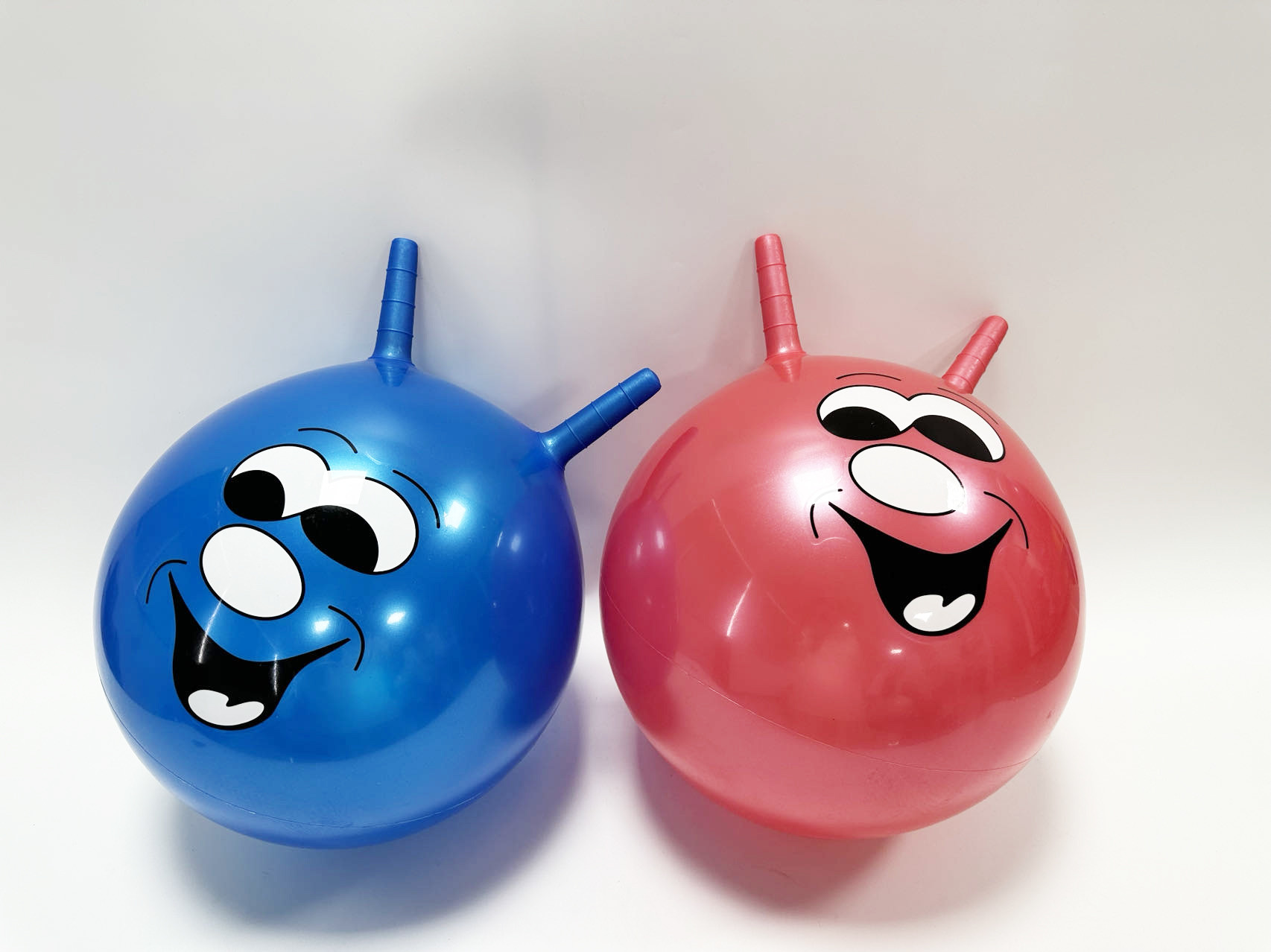Space Hopper Ball: 45cm Diameter For Ages 13 And Up, Pump Included