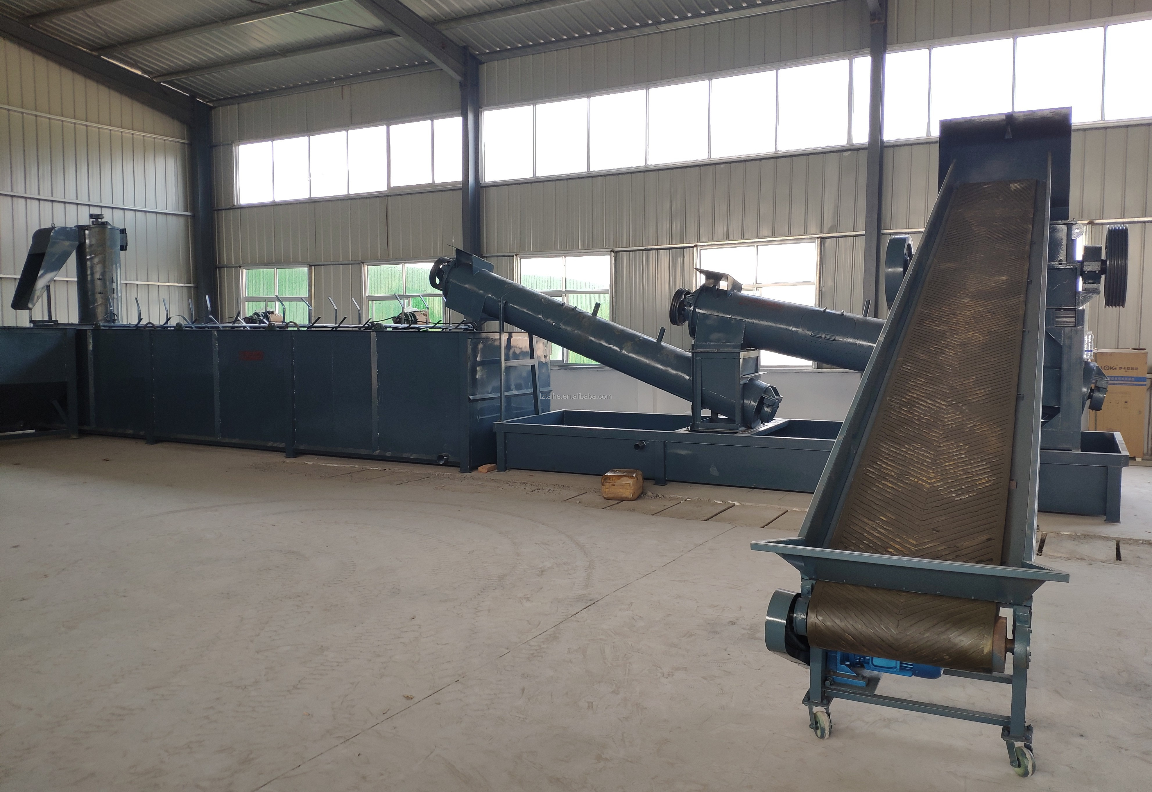 500-2500kg/H Output Plastic Recycling Machine For Washing Plant PP Woven Bags PE Film